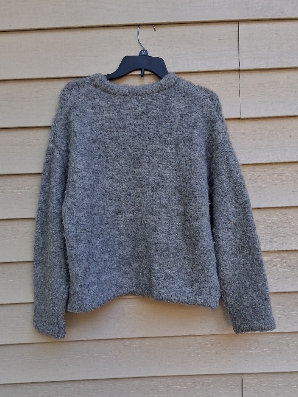 LE BON SHOPPE Cozy Gray Crewneck Sweater — Relaxed Knit Pullover - Picture 7 of 10